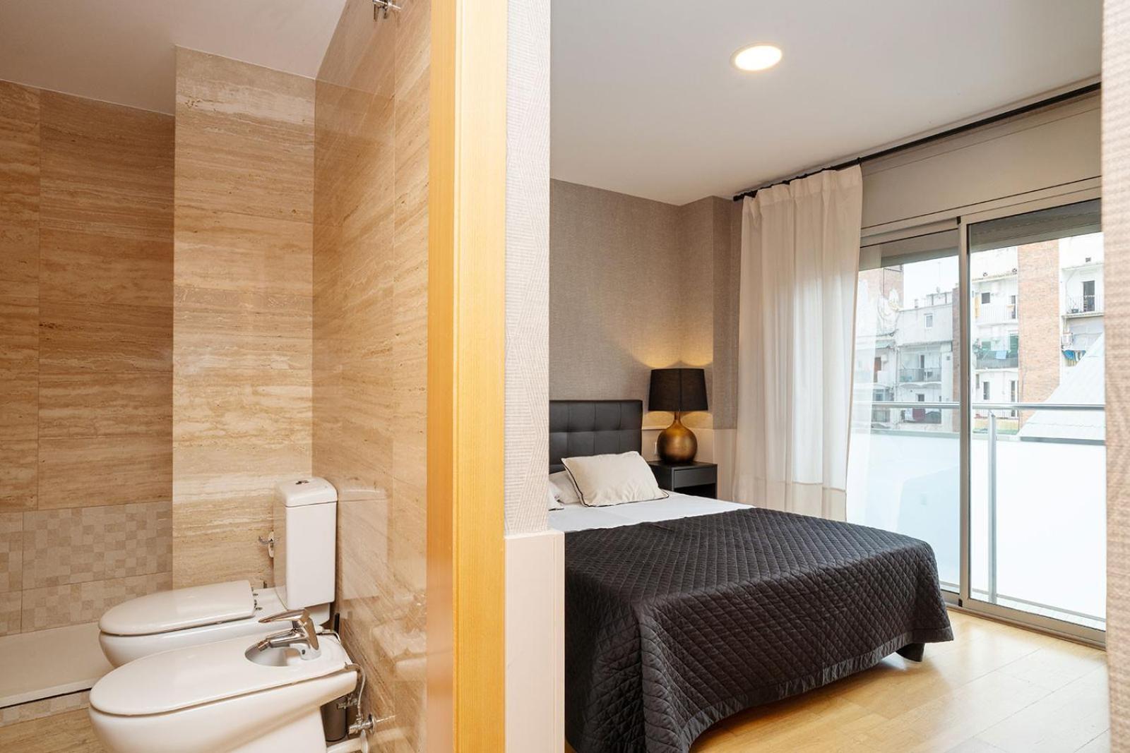 Modern Apartment Near Pl. Espana Barcelona Exterior photo